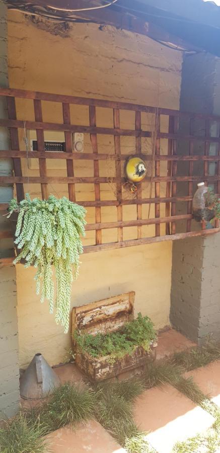 Africas Eden Guesthouse Mookgophong Exterior foto