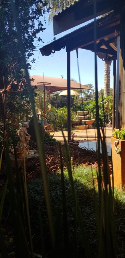 Africas Eden Guesthouse Mookgophong Exterior foto